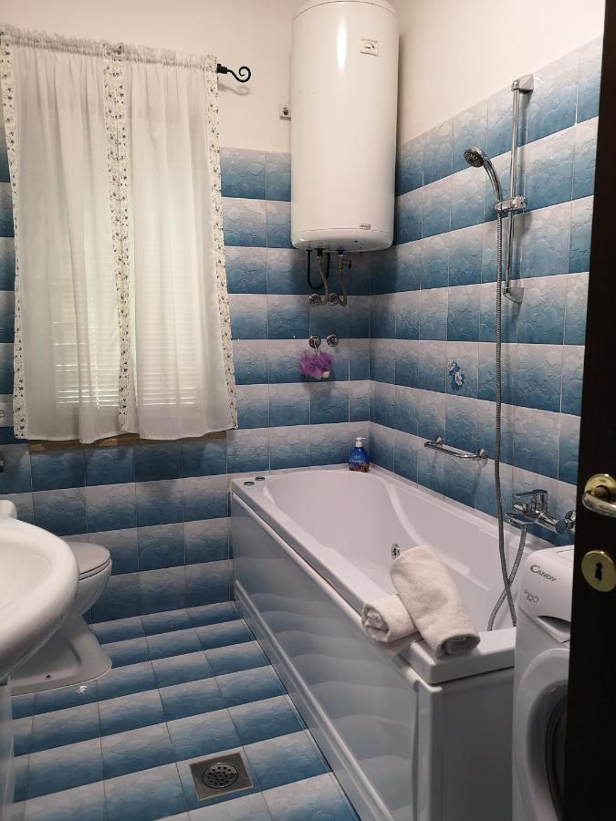 Apartment Poesia Пореч Екстериор снимка